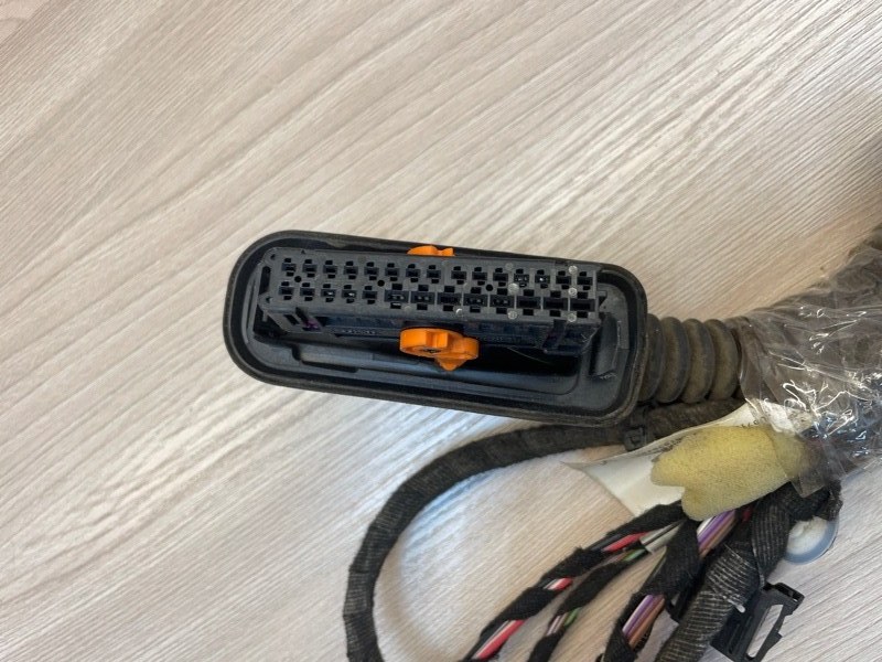 Проводка двери