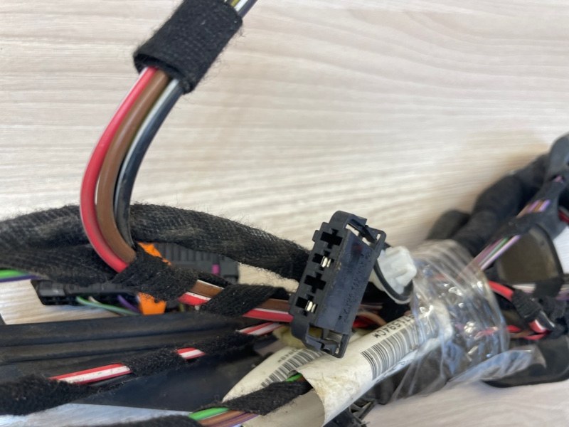 Проводка двери