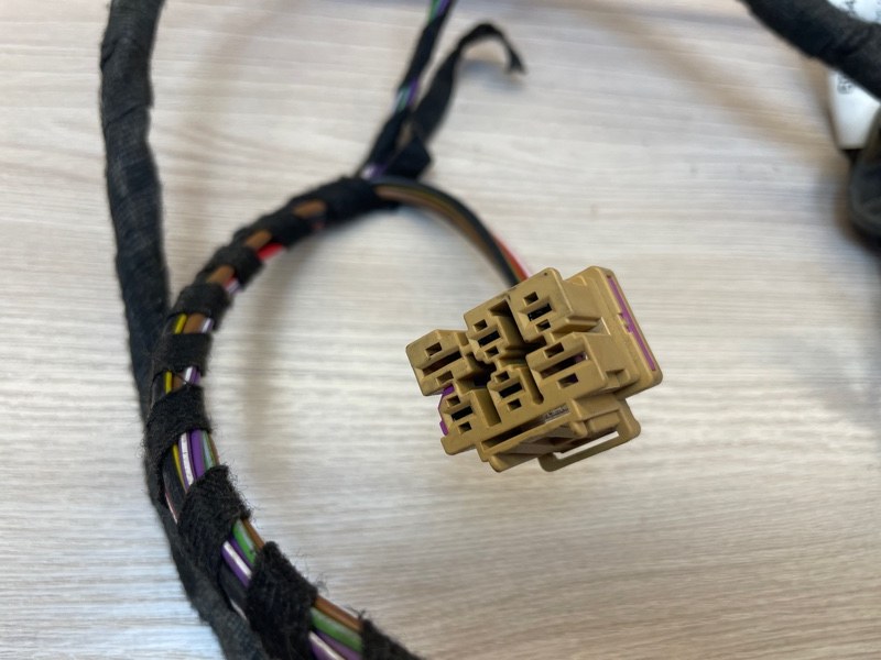 Проводка двери