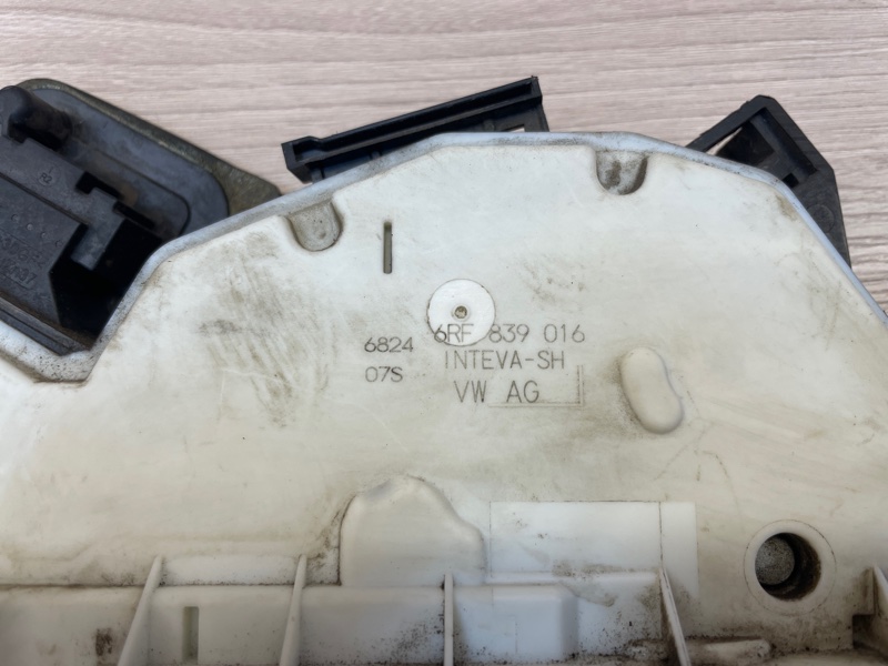 Замок      двери