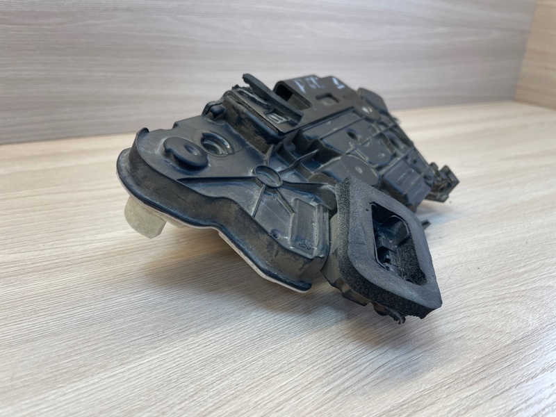 Замок      двери