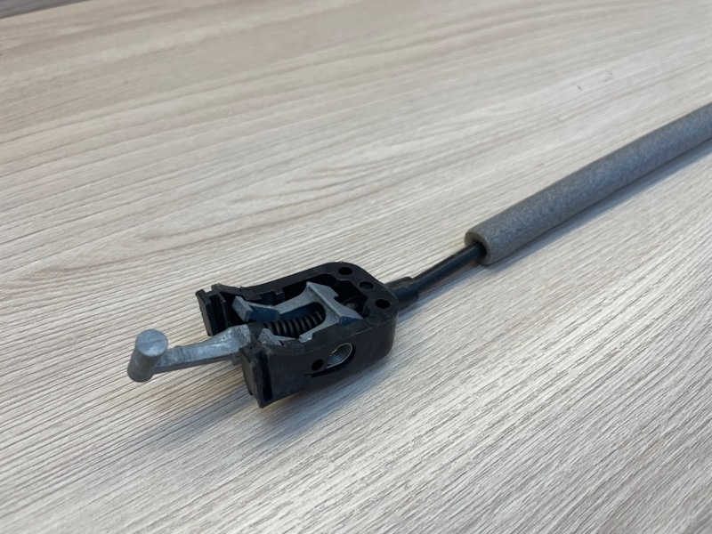 Трос замка двери