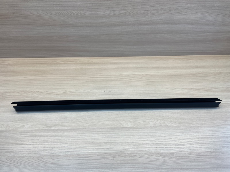 Уплотнитель стекла двери внутренний