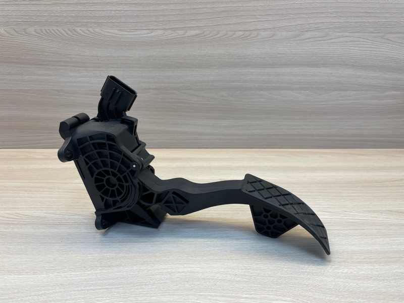 Педаль газа