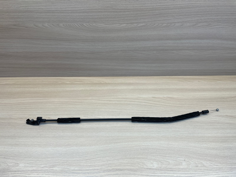 Трос замка капота