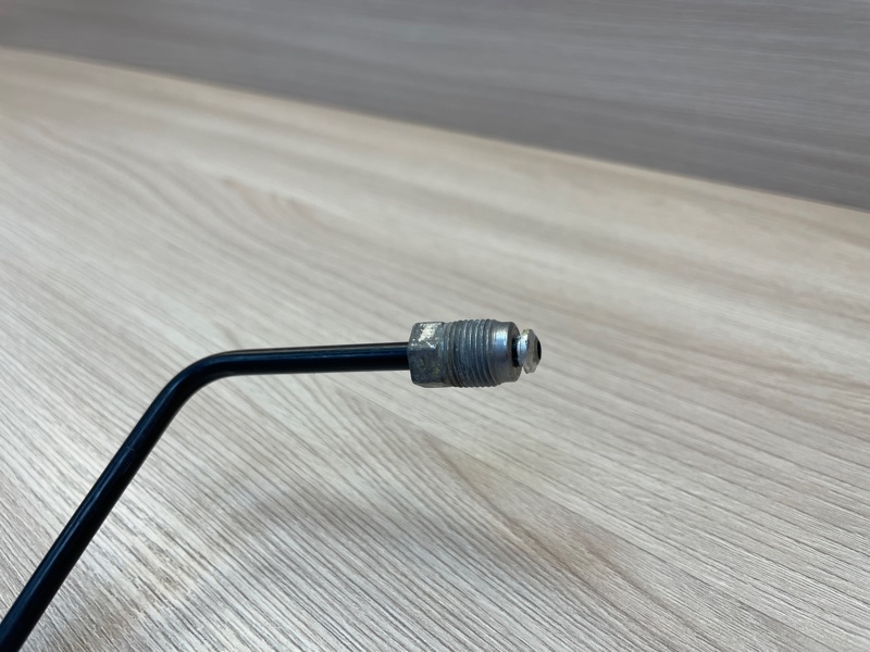 Трубка тормозная