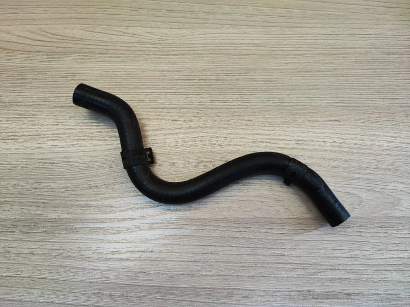 Патрубок от бачка антифриза