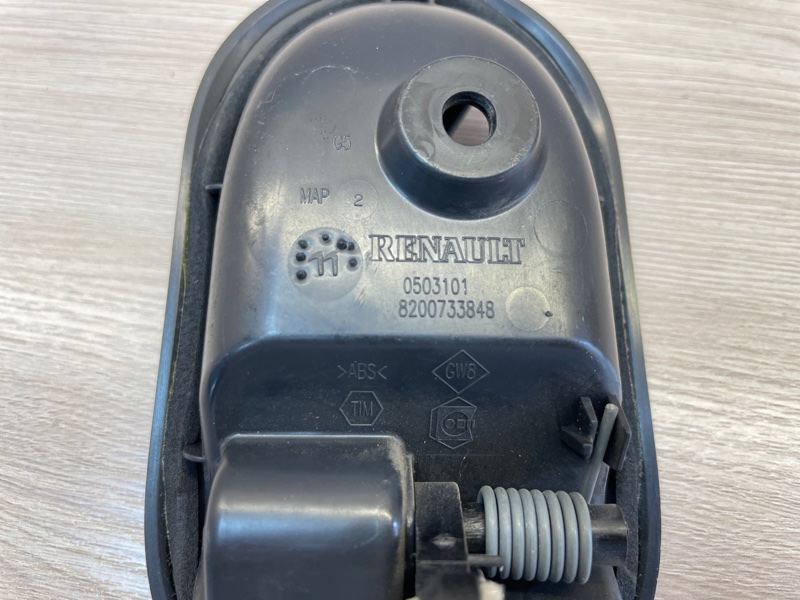 Внутренняя  ручка двери