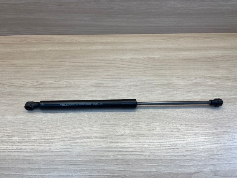 Амортизатор багажника