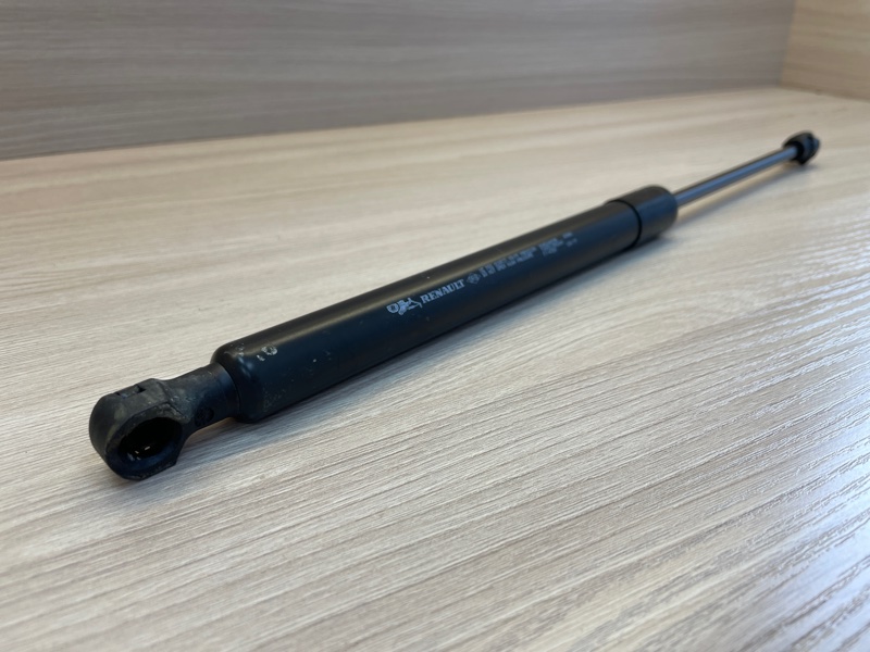 Амортизатор багажника