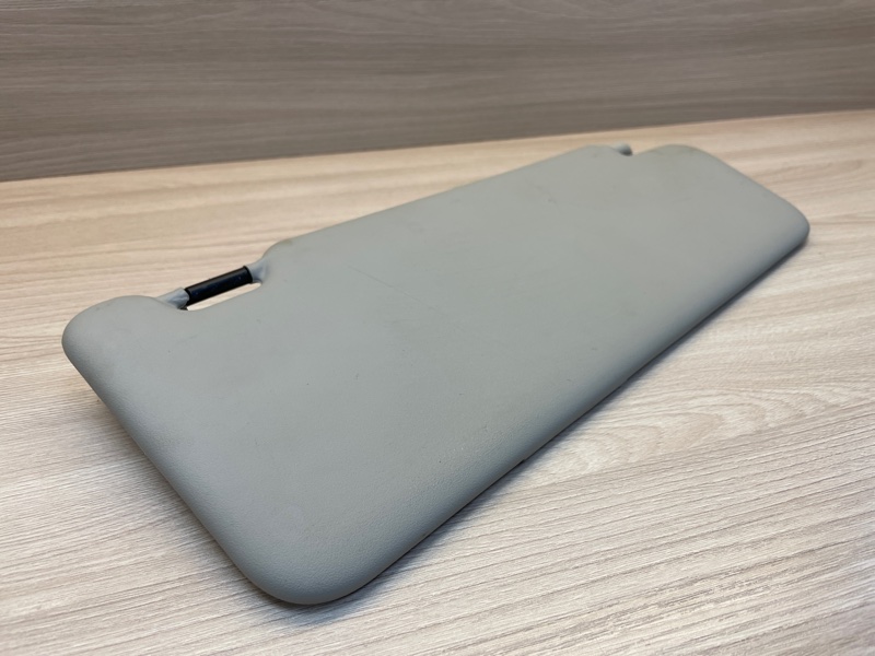 Козырек солнцезащитный