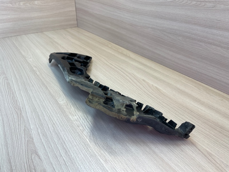 Кронштейн бампера