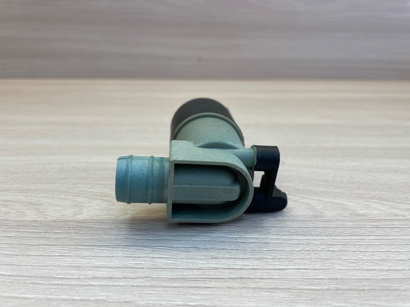 Моторчик бачка омывателя