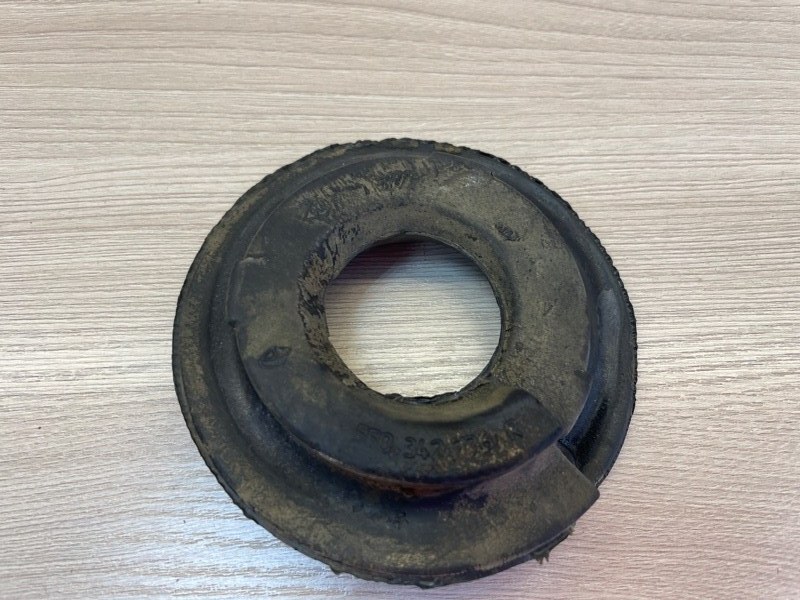 Верхняя опора    пружины