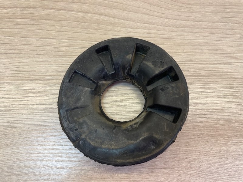 Верхняя опора    пружины