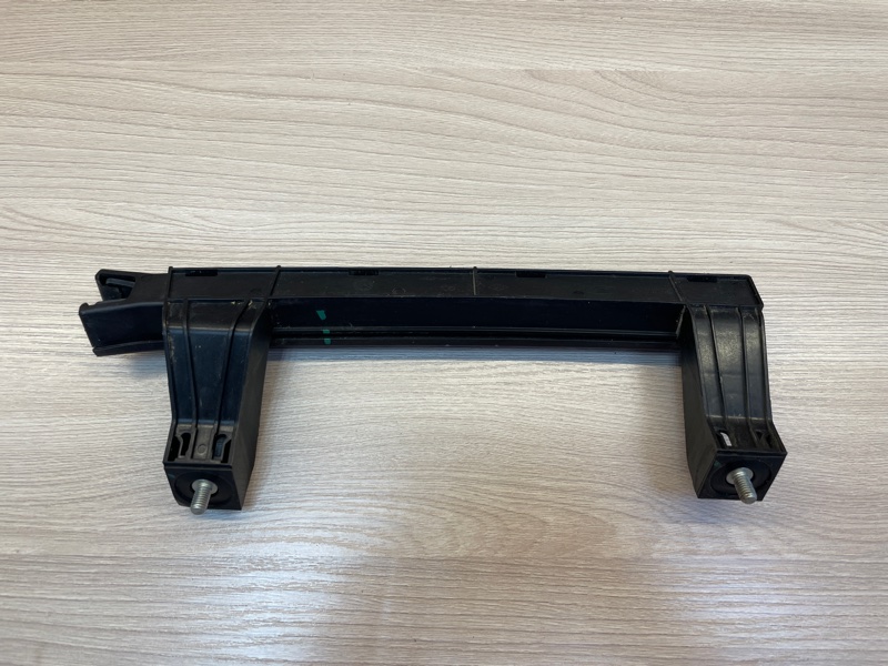 Направляющая стекла     двери