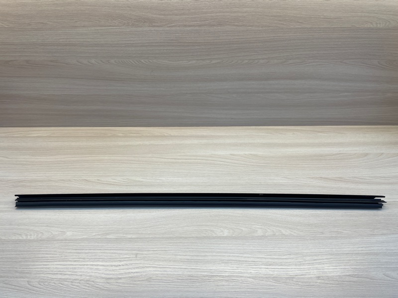 Уплотнитель стекла двери внутренний