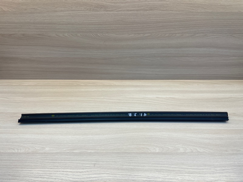 Уплотнитель стекла двери внутренний