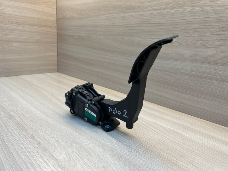 Педаль газа