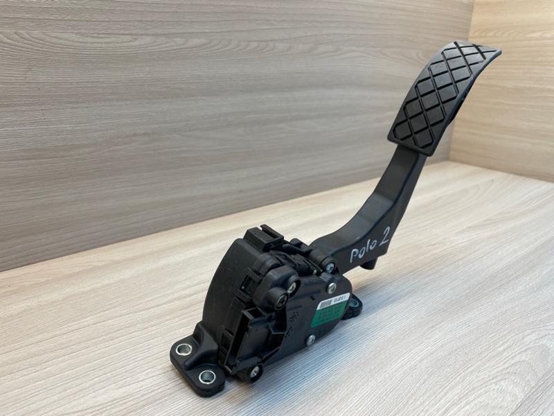 Педаль газа