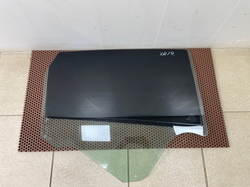 Стекло двери