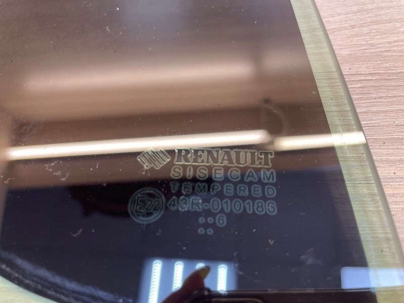 Форточка двери