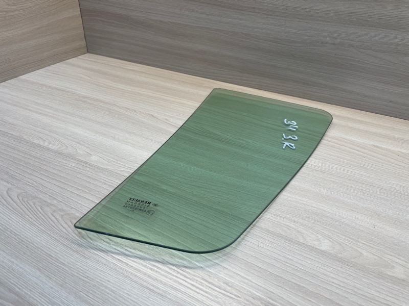 Форточка двери