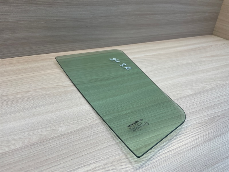 Форточка двери