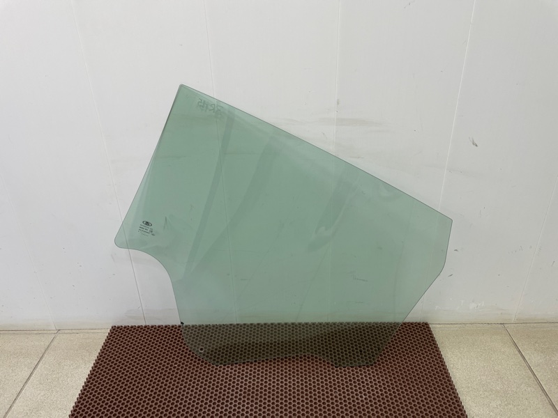 Стекло двери