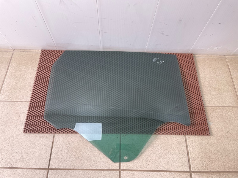 Стекло двери