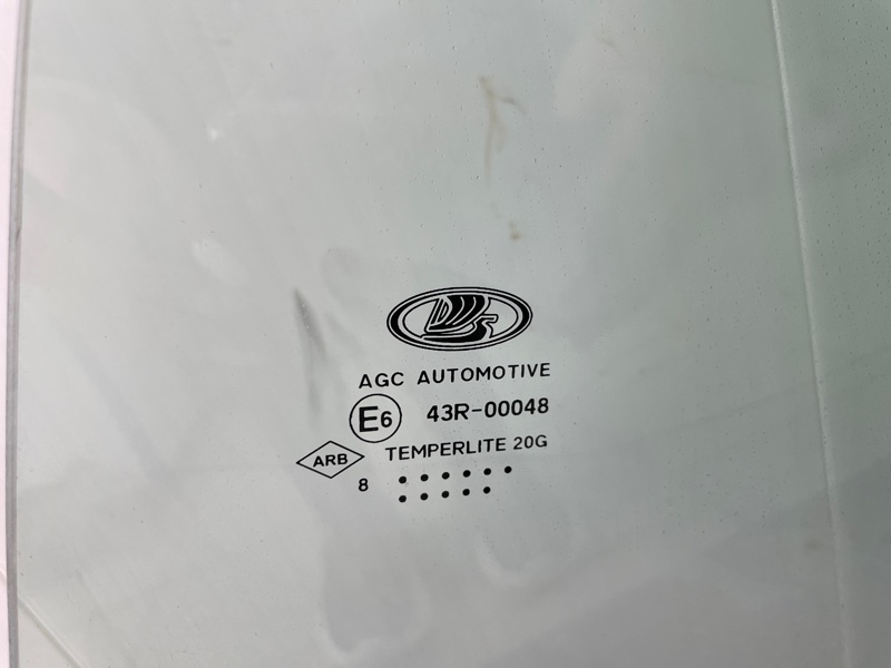 Стекло двери