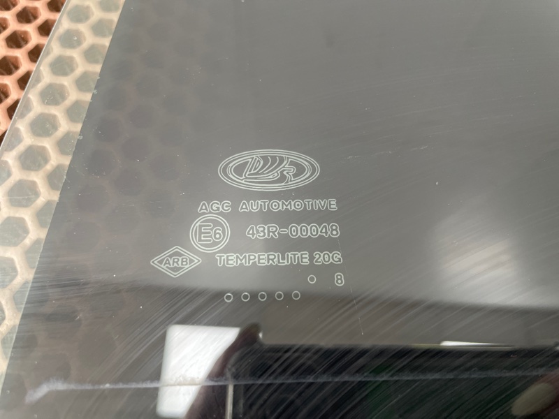 Стекло двери