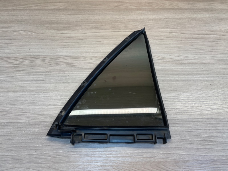 Форточка двери