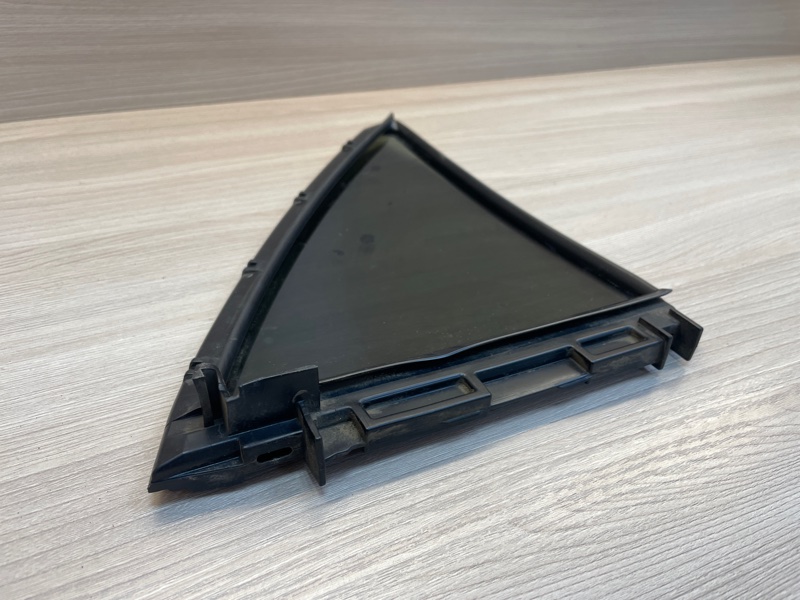 Форточка двери