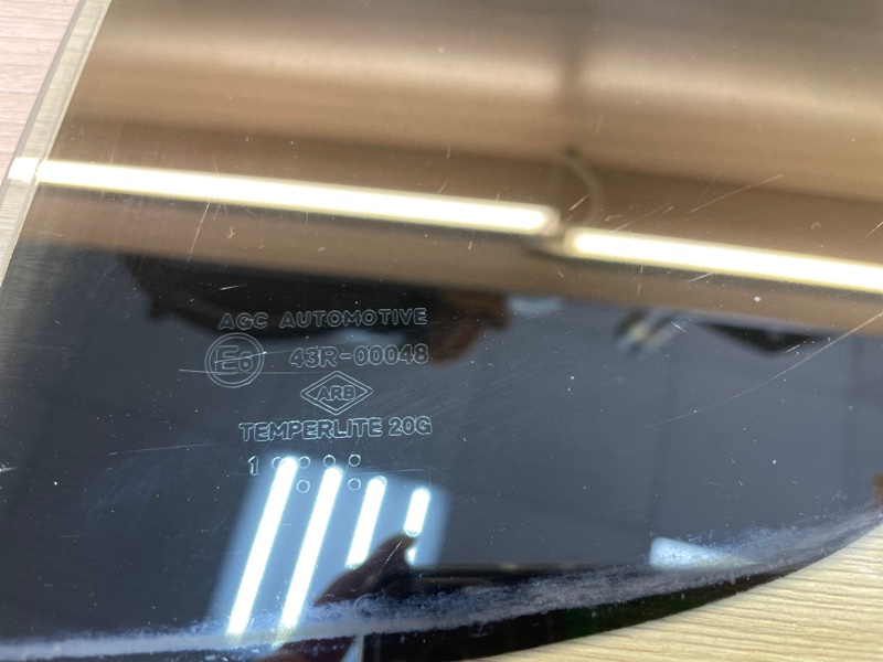 Форточка двери