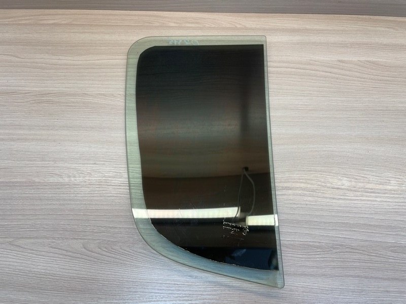 Форточка двери