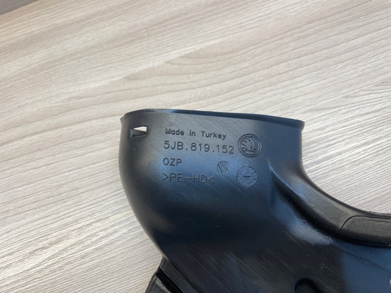 Воздуховод салона