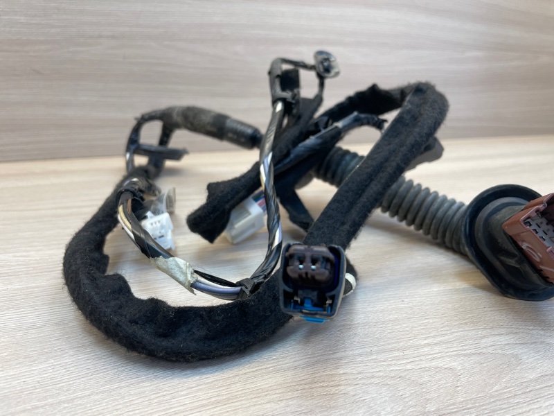 Проводка двери