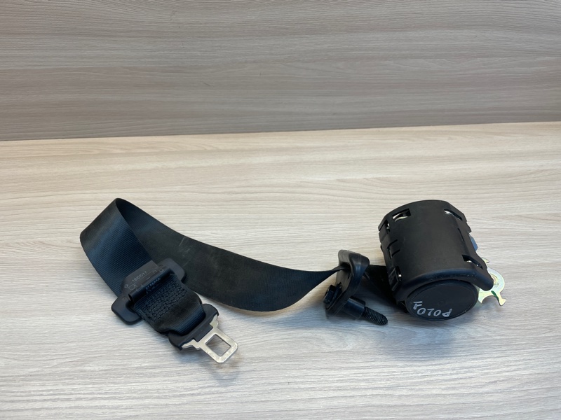 Ремень безопасности