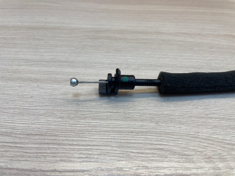 Трос замка двери