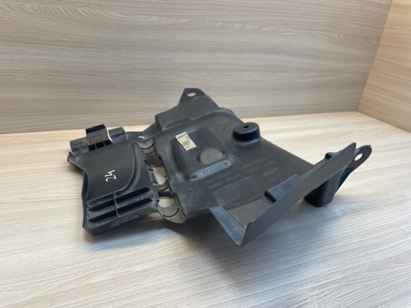 Пыльник двигателя