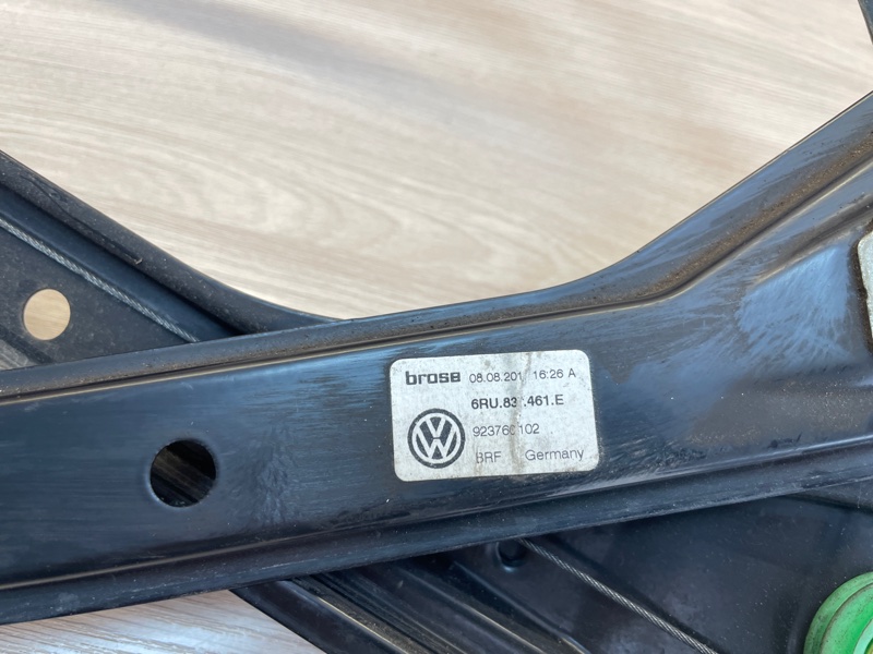 Трапеция стеклоподъемника