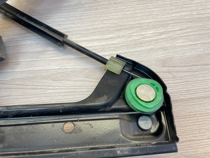 Трапеция стеклоподъемника