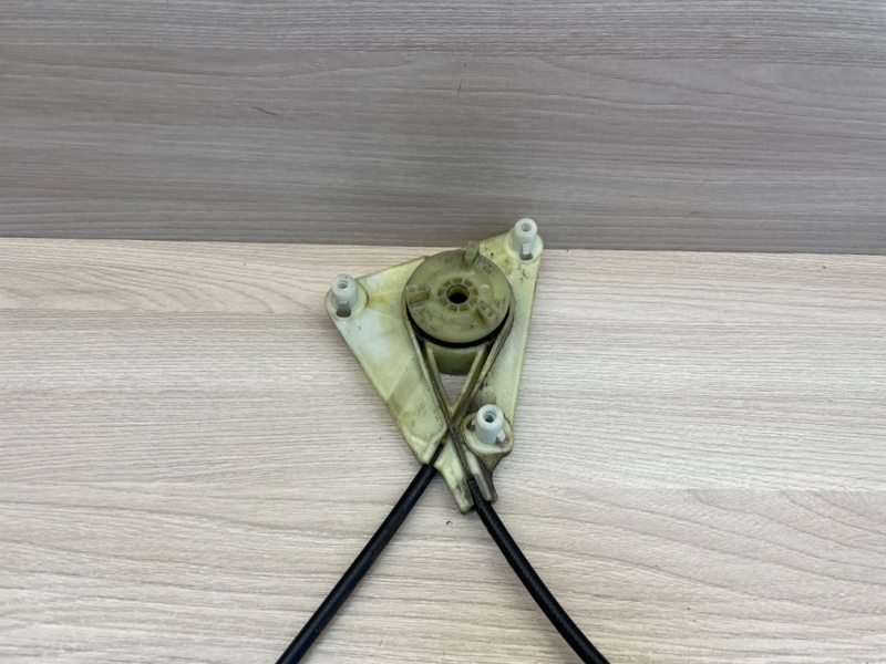 Трапеция стеклоподъемника