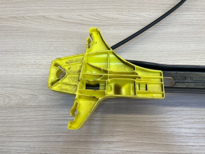 Трапеция     стеклоподъемника