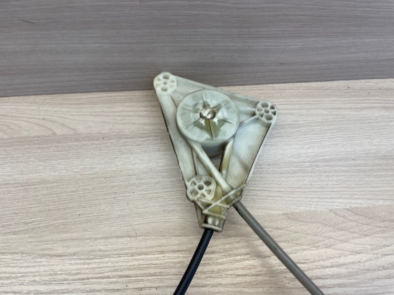 Трапеция     стеклоподъемника