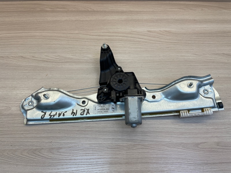 Стеклоподъемник    двери