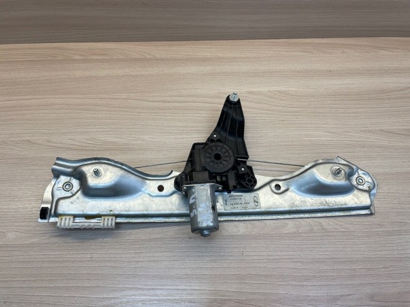 Стеклоподъемник    двери