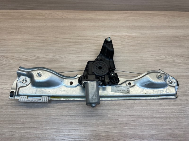 Стеклоподъемник    двери