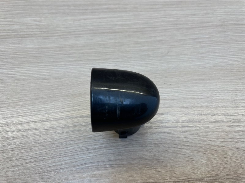 Заглушка ручки двери